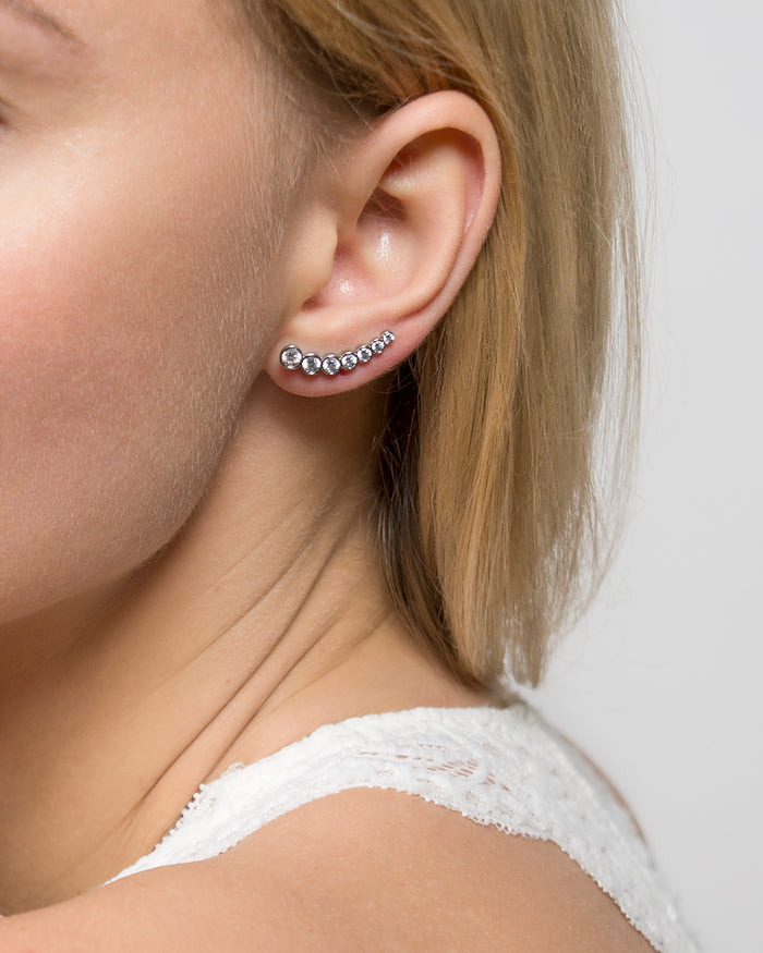 Round Graduated Drop Earrings